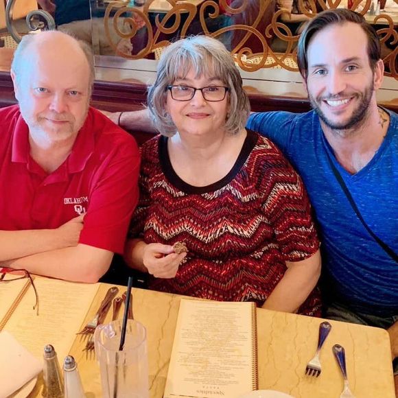 Meet your Posher, Eric - Picture 1 of 1